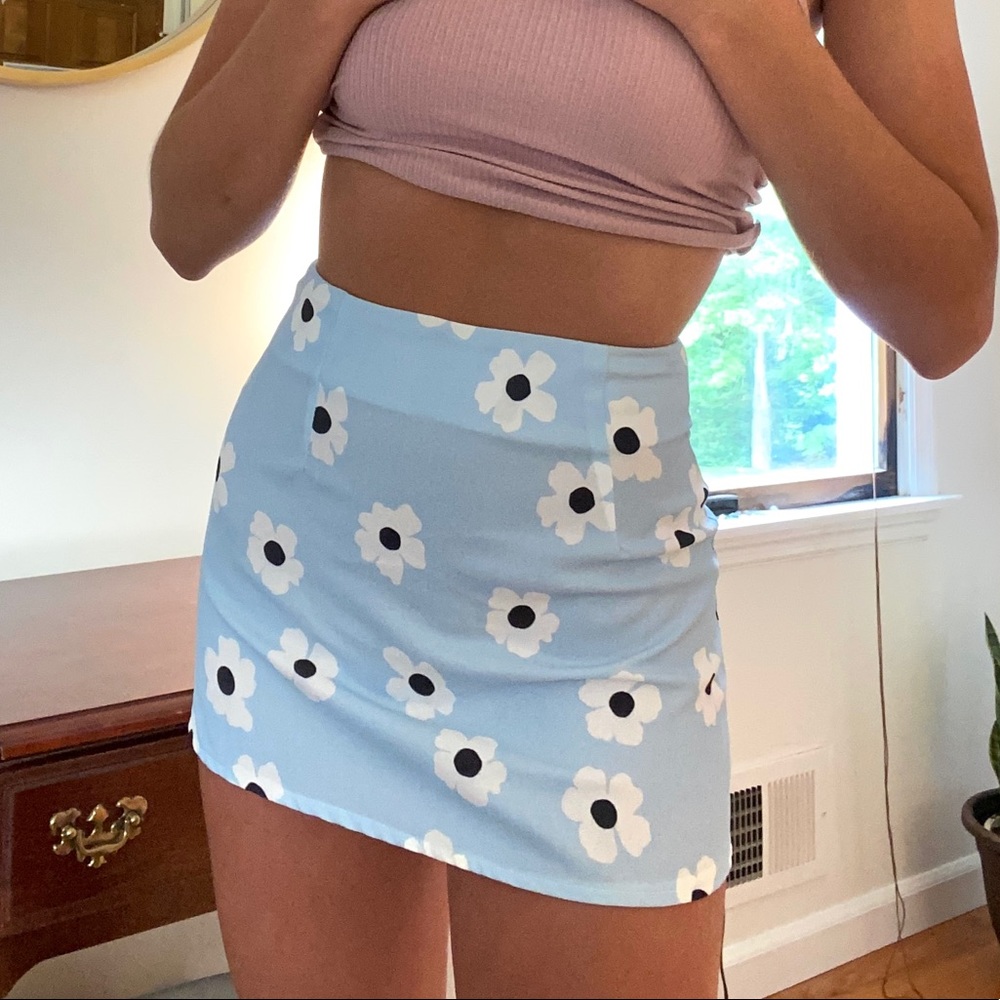 floral mini skirt